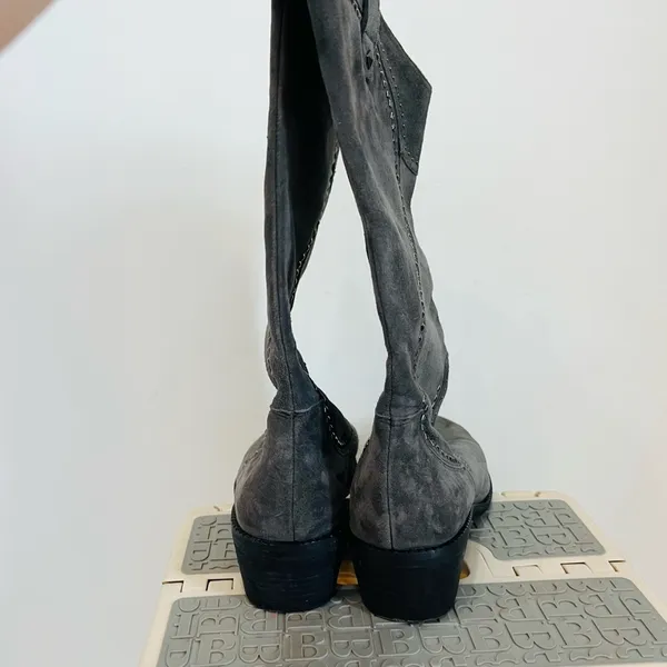 B Makowsky Tall Gray Suede Riding Boots LeAnn Womens 8.5 Western - Image 2