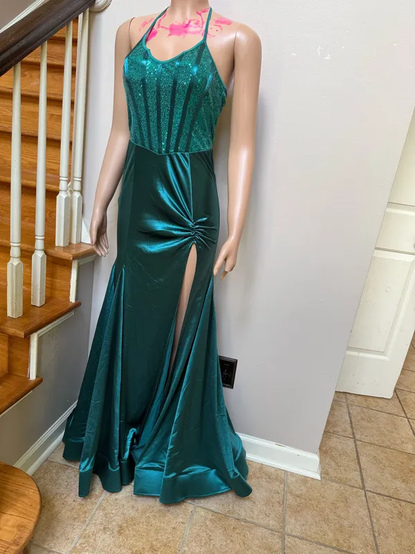 Loragal emerald srappy back long prom dress - Image 4