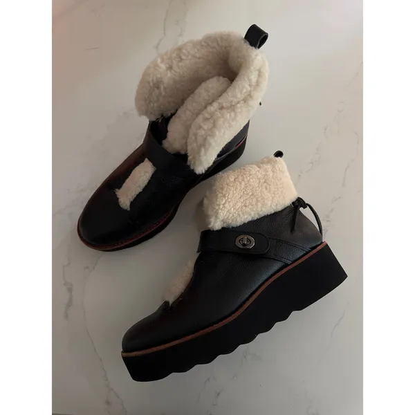 COACH Urban Hiker Shearling Boots in Black Size 9 - Image 5