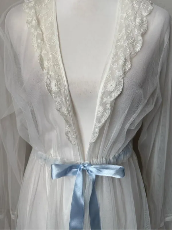 Ivory Mesh Bridal Robe White - Image 3