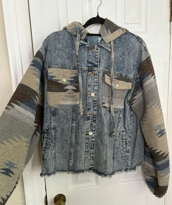 Blue Buttercup Aztec Print Blue Jean Jacket - Image 2