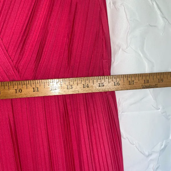 Beyond Words Pink Long Wide Leg Flowey Jumpsuit Romper L Ribbed Sleeveless - Image 4