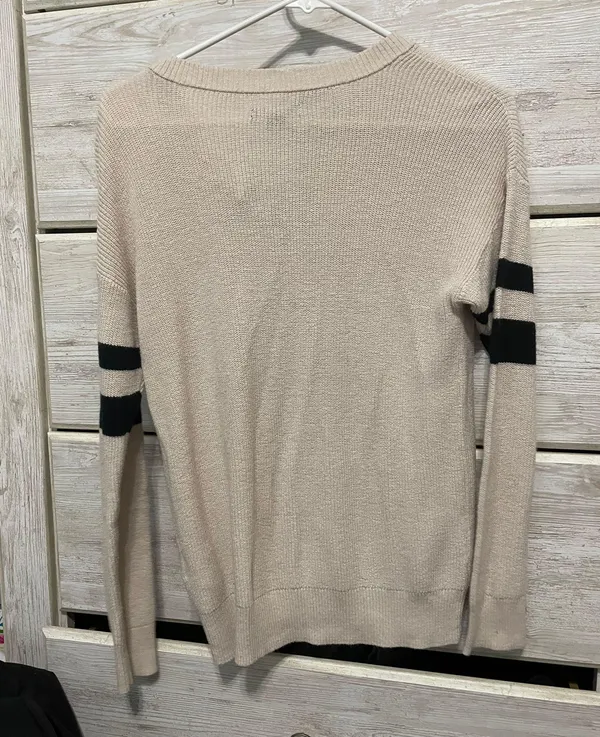 American Eagle Cream Knit Sweater - Image 2