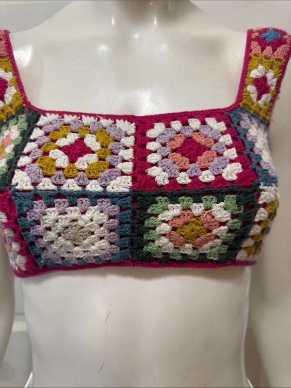 Farm Rio Anthropologie Crochet Cropped Granny Square Pullover Top Shirt XS - Image 5