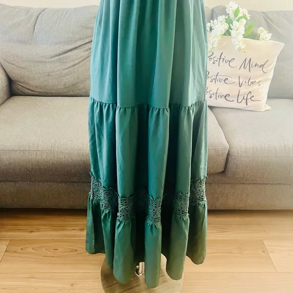 Green Strapless Ruffle Midi Dress - Image 3