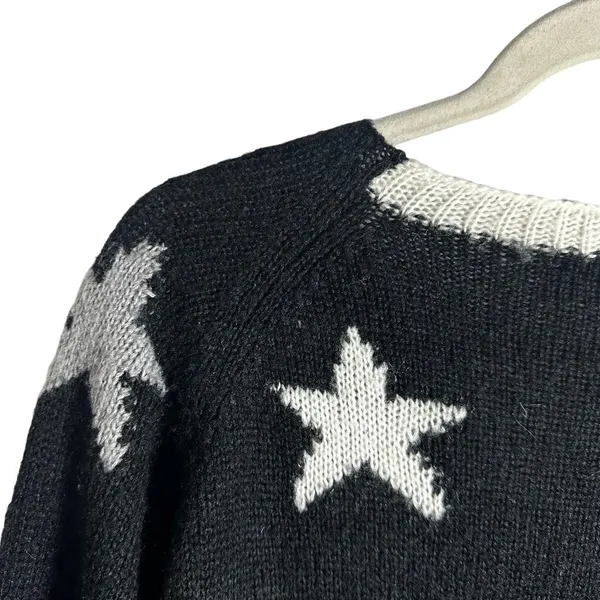 Neely Womens Sz S Sweater White Black Open Knit Oversized Stretchy￼ V Neck - Image 6