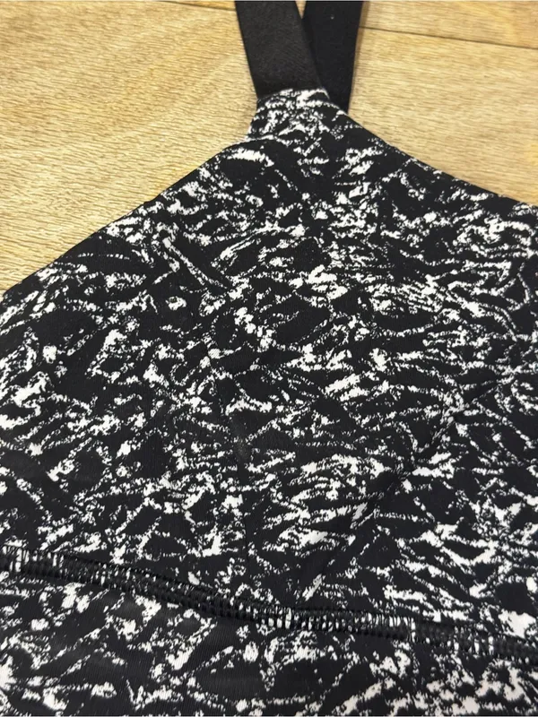 Lululemon Both Ways Bra Ices Wave White Black Size 6 - Image 4