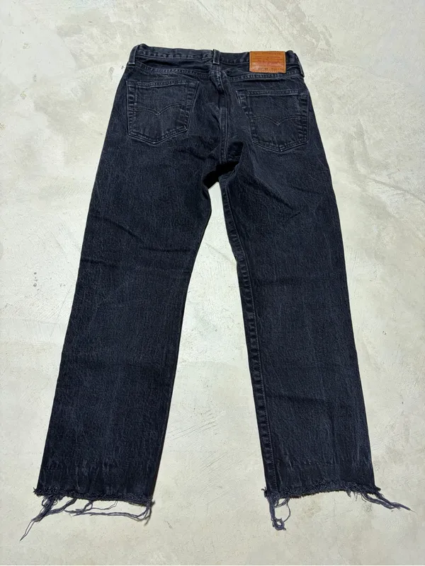 Levi Strauss Levi’s 501 premium black denim jeans 30x30 frayed - Image 10