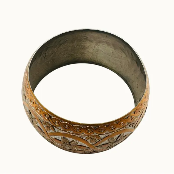 Vintage Etched Wide Bangle Bracelet Floral Scroll Copper and Silver Tone - Image 5
