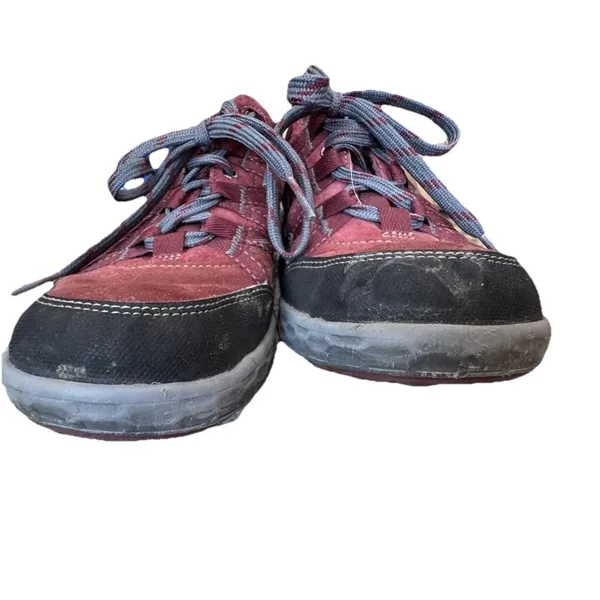 Cobb Hill New Balance Women's Red Leather Waterproof Sneakers Size 9.5 Comfort - Image 3