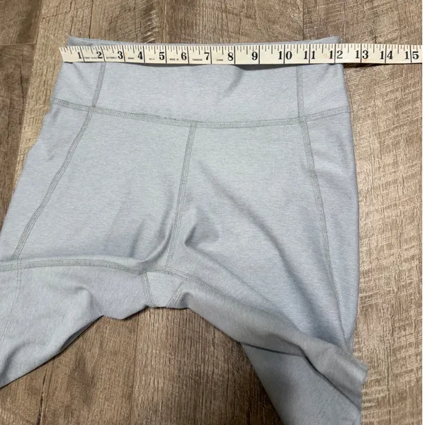 Outdoor Voices Women's High Rise Biker Shorts Light Grey Heather Athletic S/M - Image 3