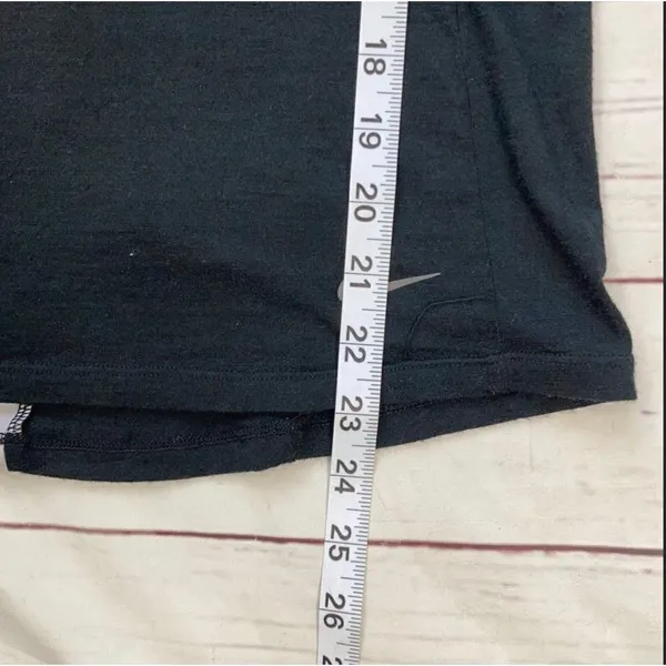 Nike Dri-Fit Short Sleeve Running Shirt Size Small - Image 8