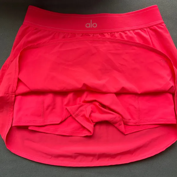 Alo Yoga Match Point Tennis Skirt Fluorescent Pink Coral M - Image 6