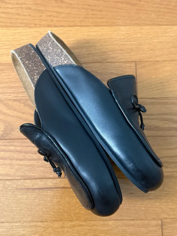 Tory Burch Leather Bow Mules in Black - Image 4