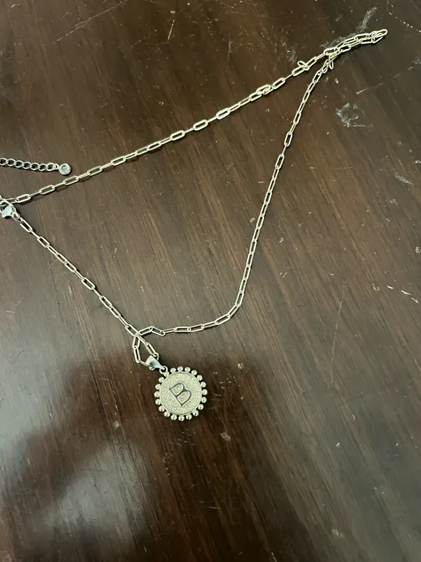 Amazon Set of two gold necklaces - Image 4