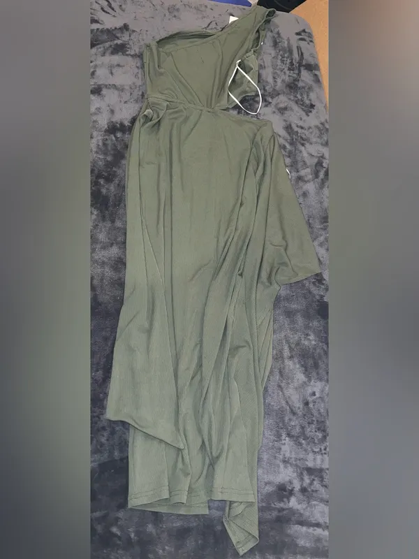 Hello Molly Airplane Mode Midi Dress in Green Size 6 New with tag - Image 13
