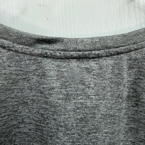 Harmony Balance gray scoop neck cropped short sleeve active‎ athletic shirt top - Image 4
