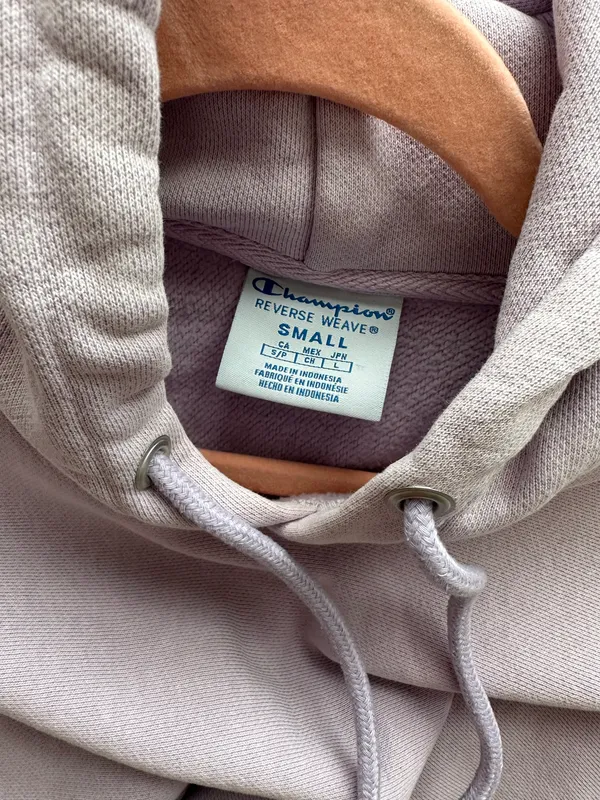 Champion Cropped  Hoodie - Image 3