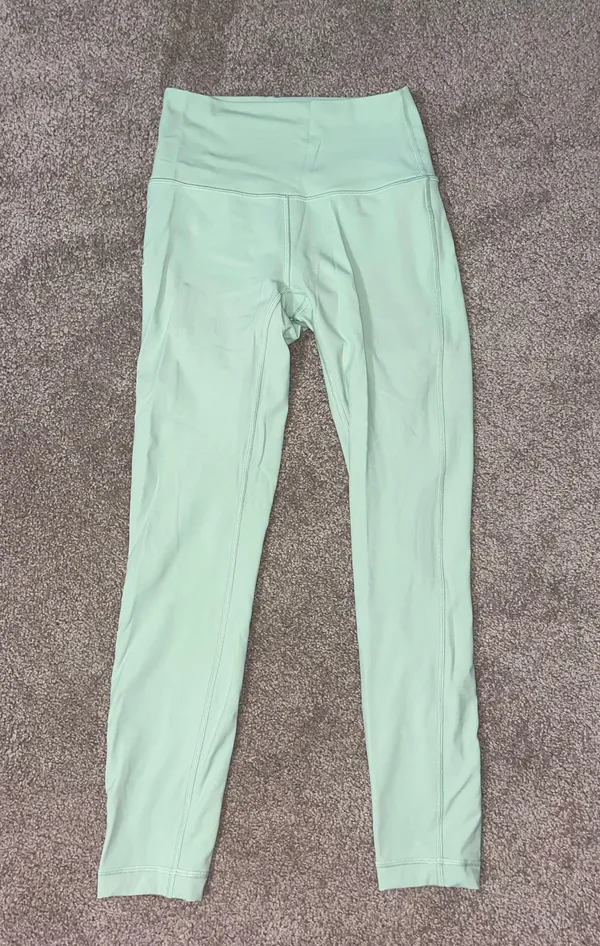 Lululemon Wunder Under Leggings - Image 2