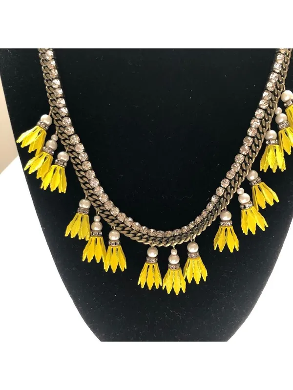 Banana Republic Vintage EUC Yellow Flower Rhinestone Statement Necklace - Image 2
