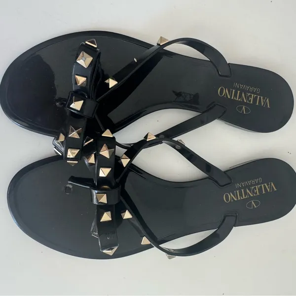 Valentino Garavani ROCKSTUD RUBBER SLIPPER 38 - Image 5
