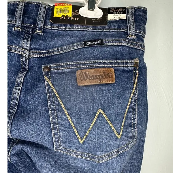 Wrangler Retro Mae Mid-Rise Flare Leg Jeans Women's Size 9 30" Western NWT - Image 3