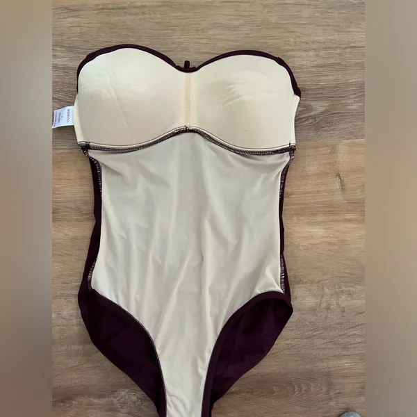 MERONA one piece swimsuit. Size small. - Image 4