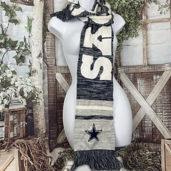 Dallas Cowboys Scarf Knit Winter Neck Blue Gray Double Sided Big Logo Fringe - Image 2