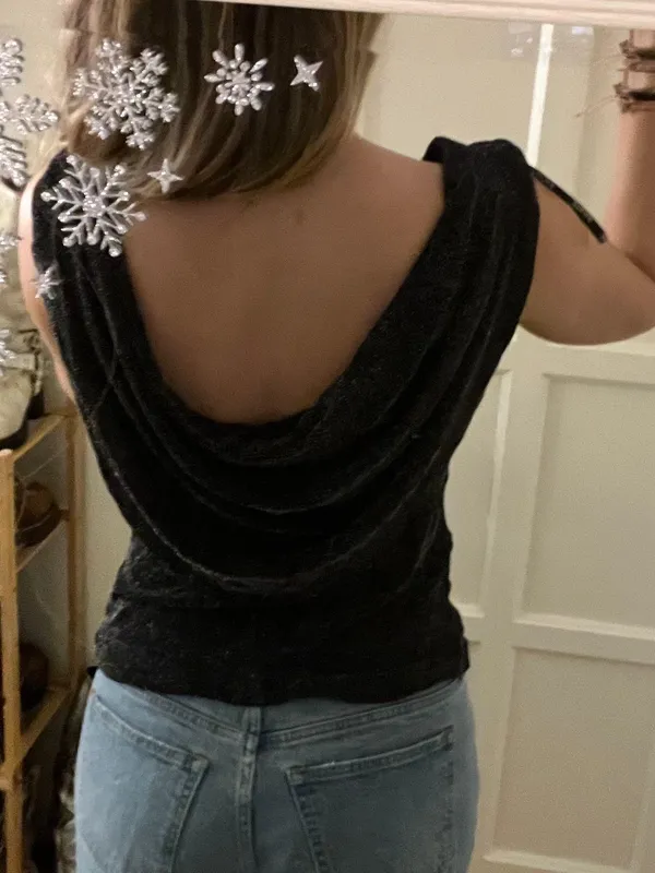 vintage sparkly black top Size M - Image 3