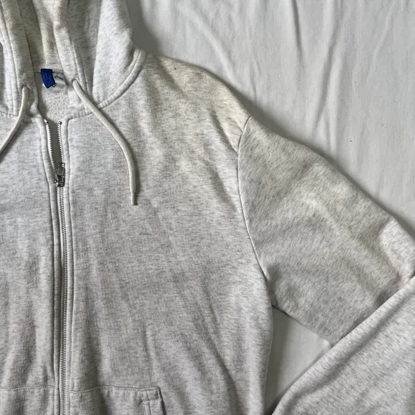 Plain Gray Zip Up Hoodie - Image 3