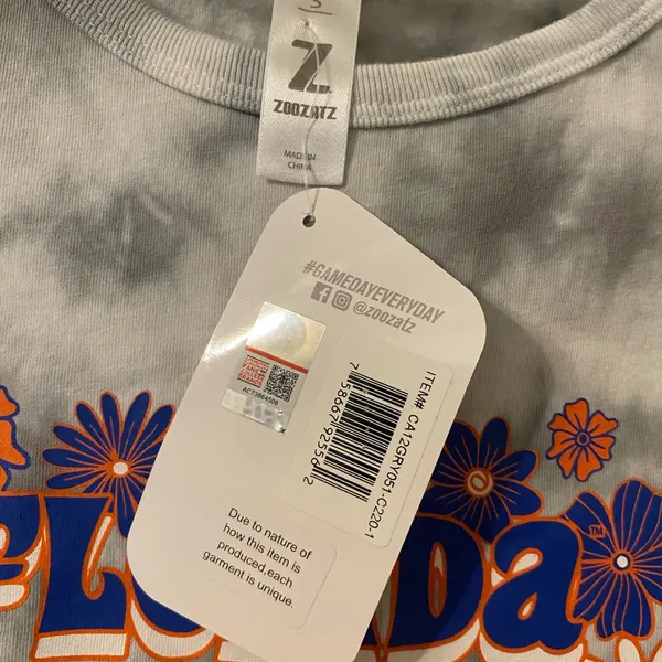 New NWT Zoozatz Grey‎ Tie Dye Florida Gators T-Shirt Unisex Adult Small - Image 2