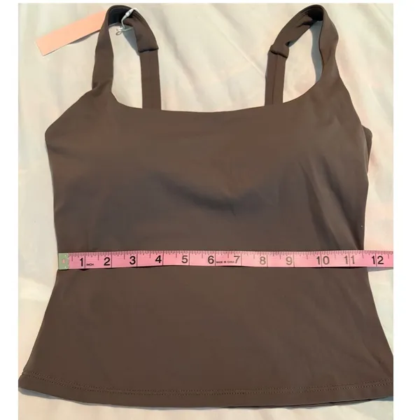 QINSEN Brown Square Neck Workout Tank Top Built-in Bra Athletic Cami XS - Image 5
