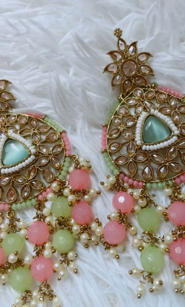 Light Green and pink Earrings (jhumka) - Image 3