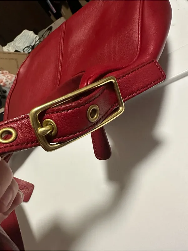 VINTAGE coach Legacy West Small Zoe Hobo Bag In Red leather style# 9342 - Image 5