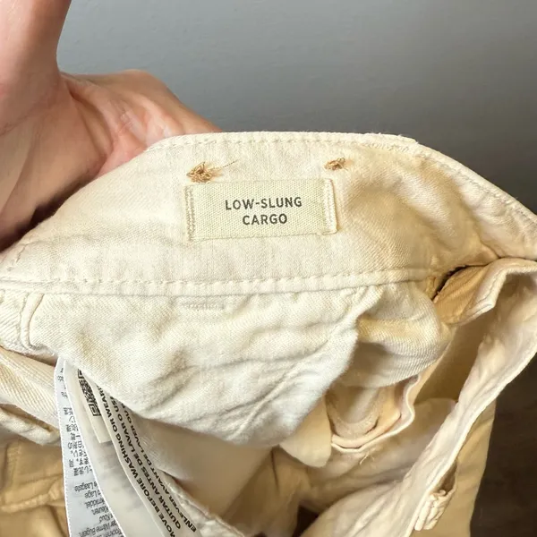 Madewell Women's Low Slung Cargo Beige Pants‎ Size 27 - Image 5