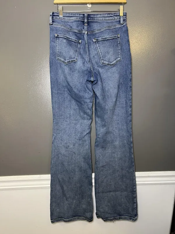 LC Lauren Conrad Super High Rise Flare Jeans Womens 6 Medium Wash Blue Denim - Image 4