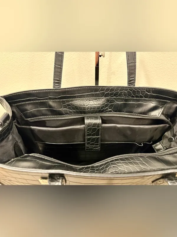 BÉIS Croc The Work Tote - Image 9