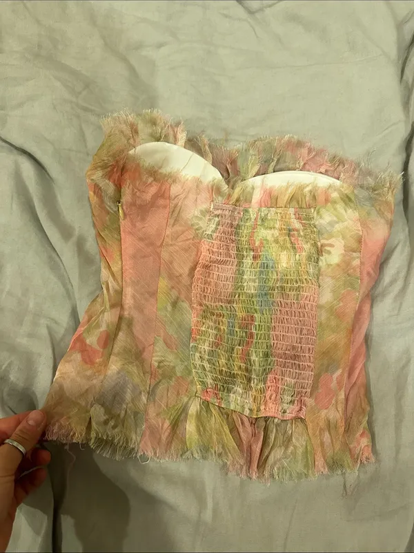 Summer rose strapless top Size M - Image 3