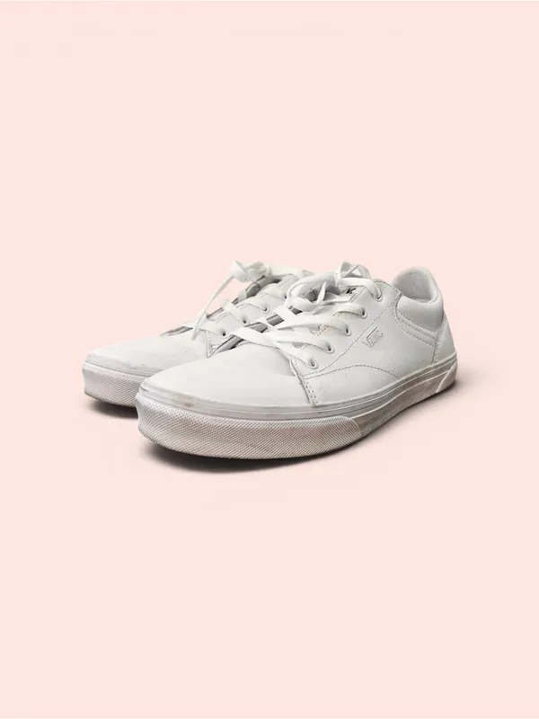 Vans Leather Classic White Low-Top Sneakers - Image 2