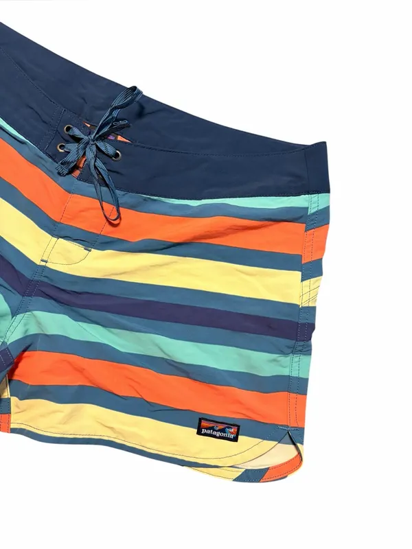 Patagonia Women's Wavefarer® Boardshorts - 5" Size 8 - Image 4