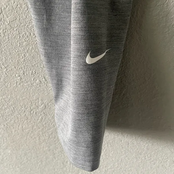 Nike Dri-Fit Gray Leggings - Image 5