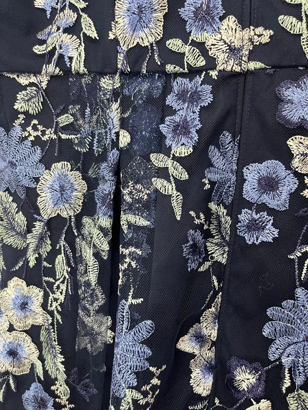 Alex Evenings Navy Floral Embroidered V-Neck Midi Dress - Size 10 - Image 12