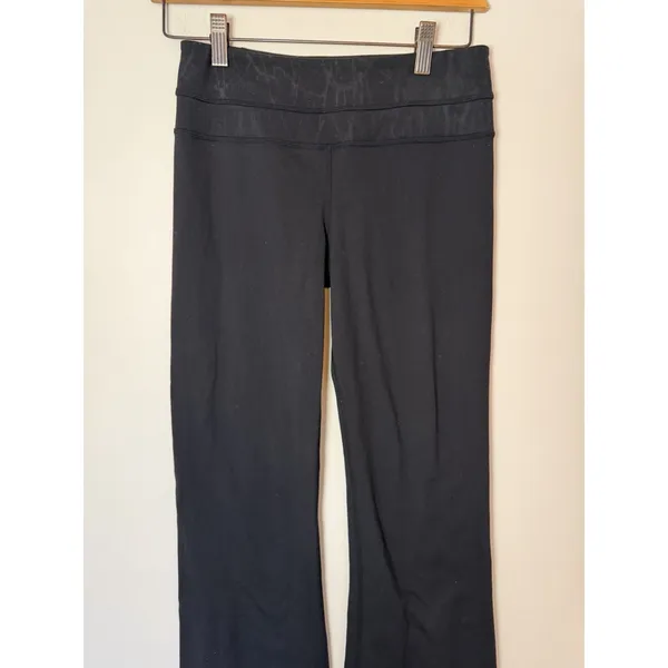 Lululemon Size 4 High Waisted Pants Size 4 Straight Leg Reversible Pants - Image 3