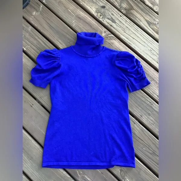 Nice short sleeve top 💙💙💙 Blue Size L - Image 4