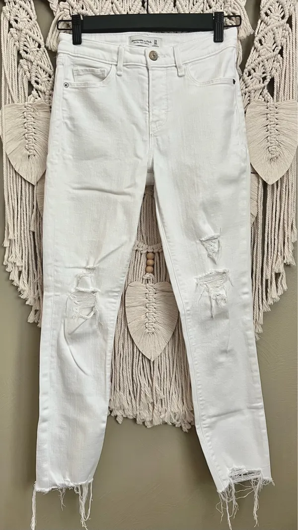 Abercrombie Mid Rise Skinny Ankle Jeans - Image 2