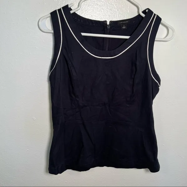 Ann Taylor Women's Size 0 Sleeveless Scoop Neck Blouse Tank Top Navy Blue White - Image 2