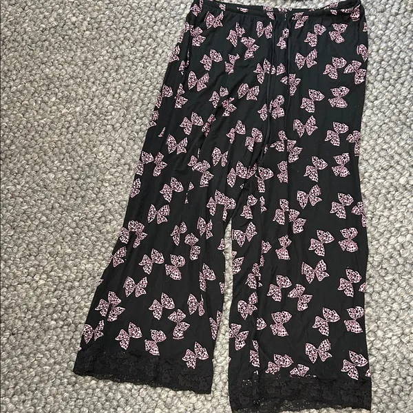 Victoria's Secret Heavenly by Black Pink Butterfly Two Piece Pajama Sleep Set - Image 3