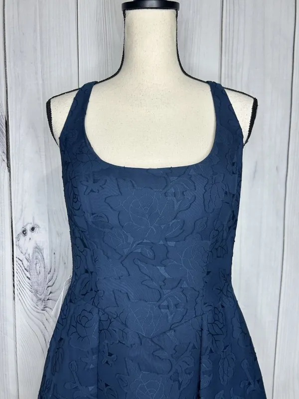 Azazie Atelier Amalie Dress Navy Blue Sz 12 Floral Jacquard Sleeveless Gown NEW - Image 2