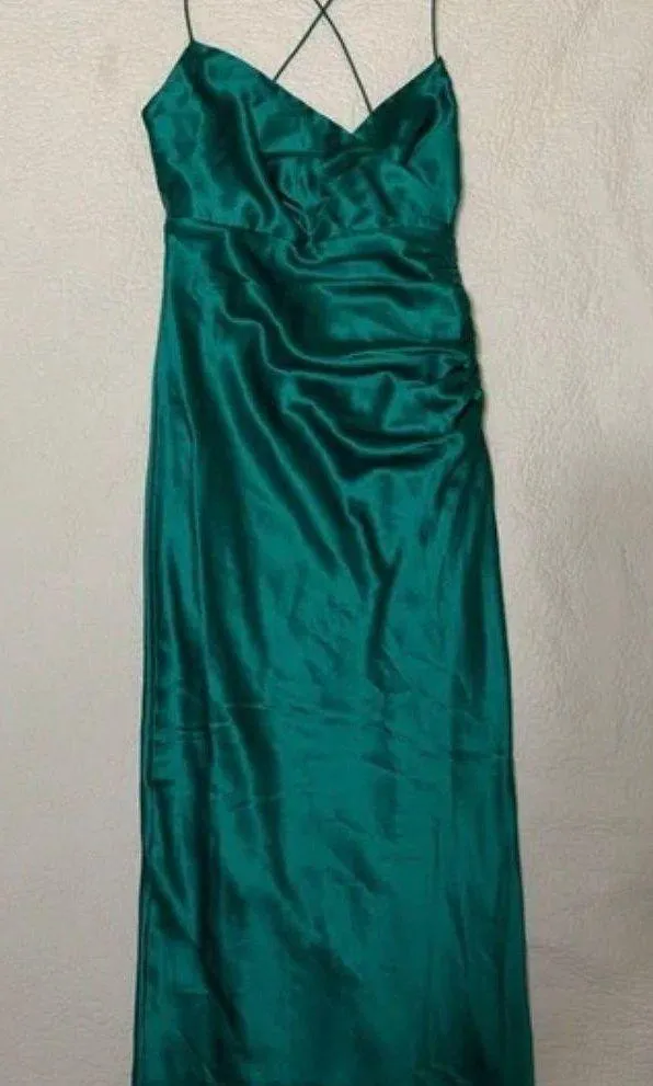 Lulu’s Emerald Green Dress - Image 2