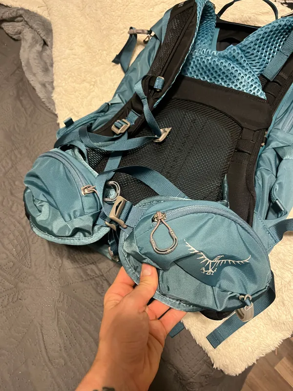 Osprey Mira Backpack Green - Image 3